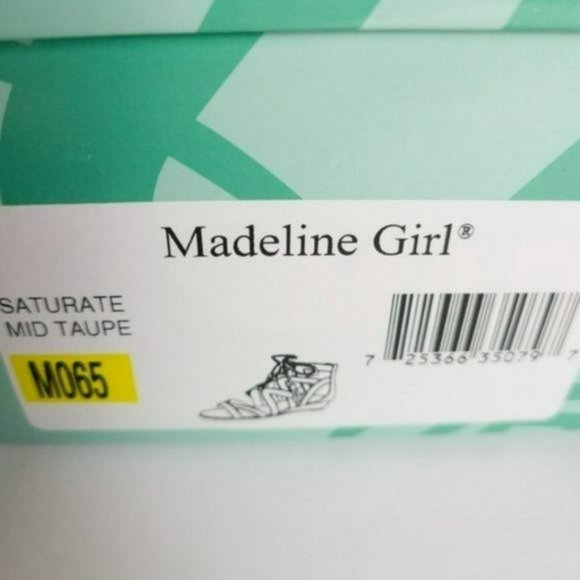 Madeline Saturate Gladiator Sandals-6.5 - Picture 5 of 5